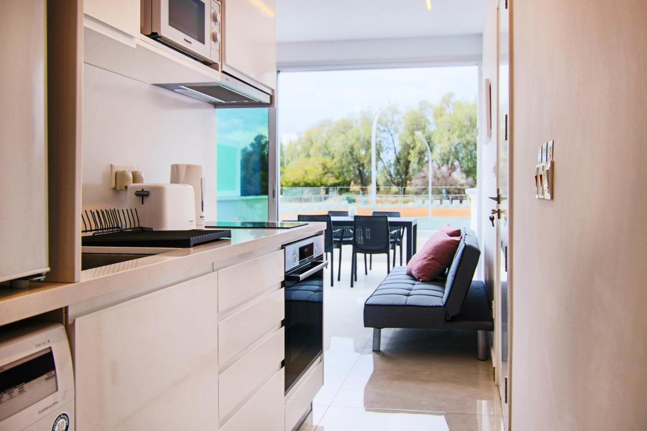 Phaedrus Living - Seaside Luxury Flat Harbour 103 Leilighet Paphos Eksteriør bilde