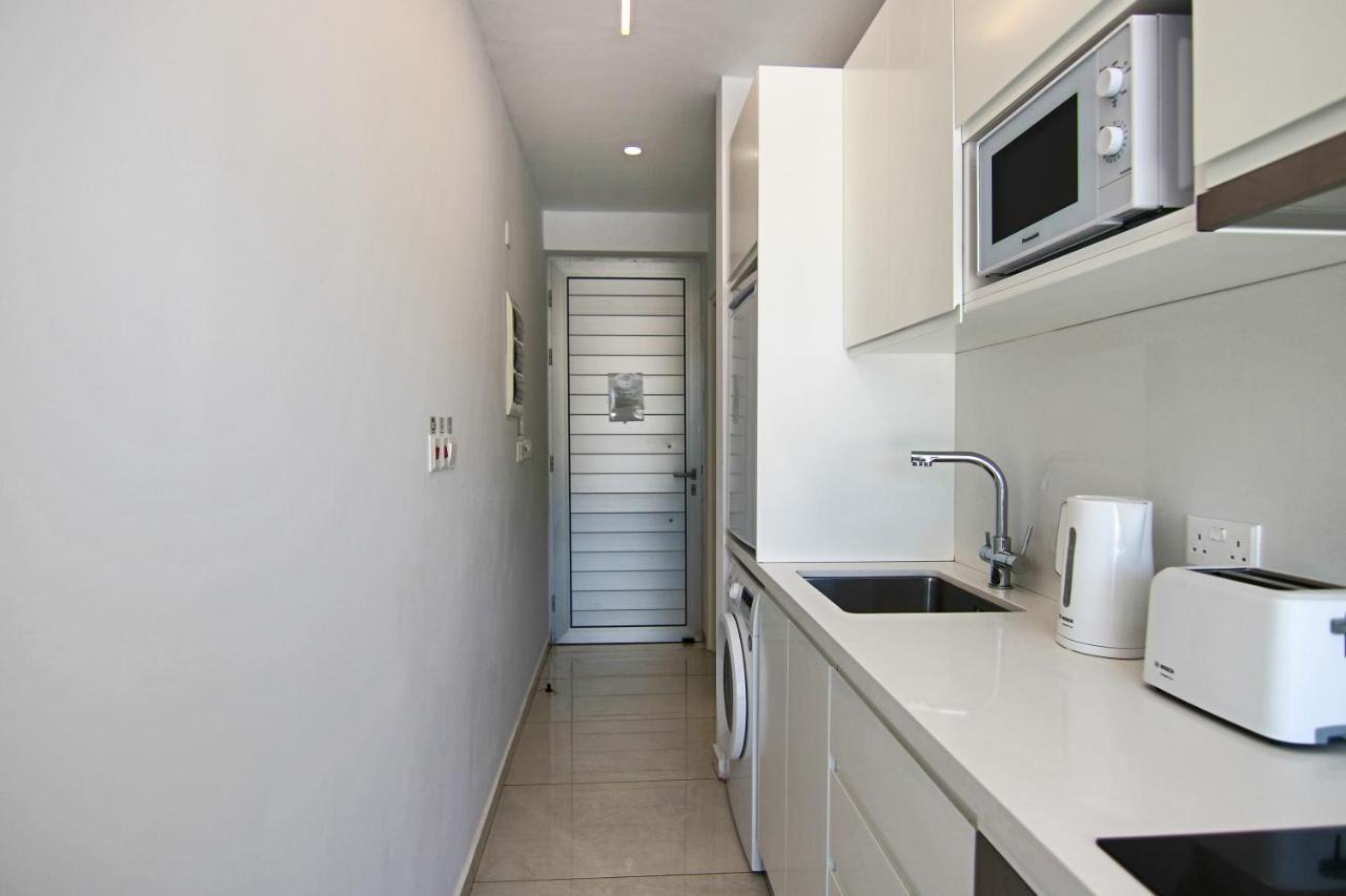 Phaedrus Living - Seaside Luxury Flat Harbour 103 Leilighet Paphos Eksteriør bilde